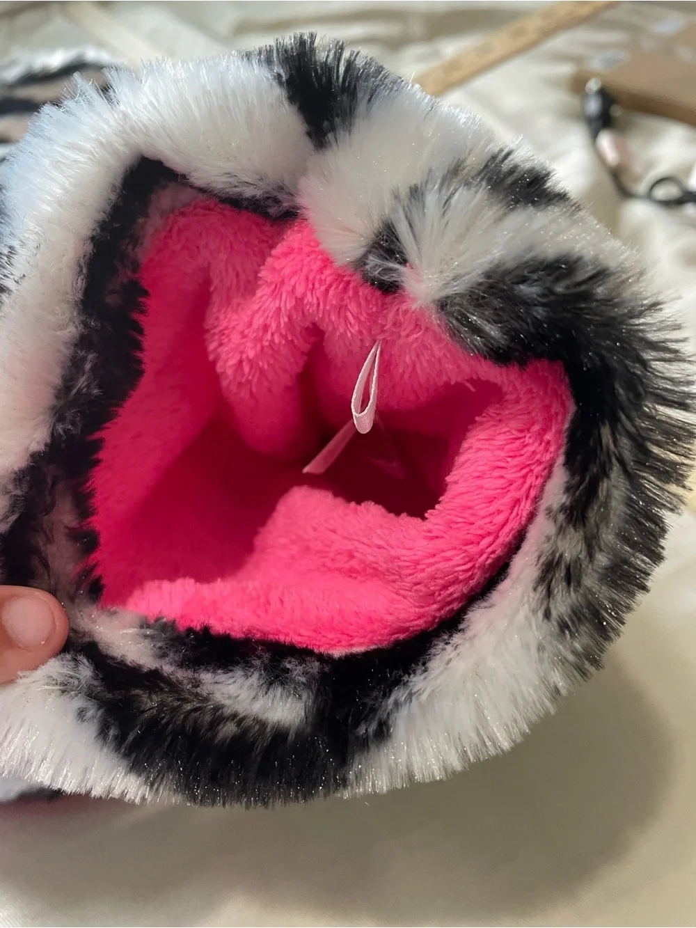 Justice Zebra/Pink slippers Size M 4/5